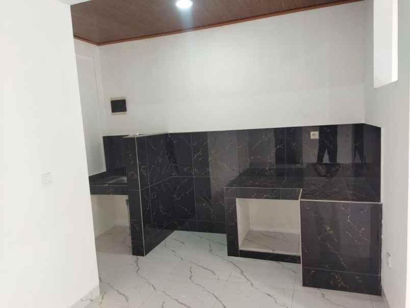 dijual rumah bukit golf cibubur