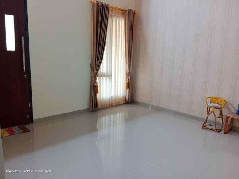 dijual rumah bukit kencana jaya