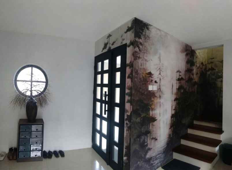 dijual rumah bukit pakar timur dago