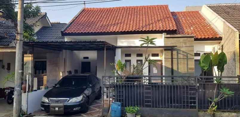 dijual rumah bulusan selatan tembalang
