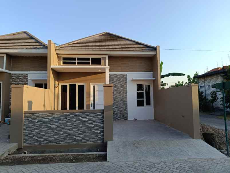 dijual rumah bumi sedati kwangsan