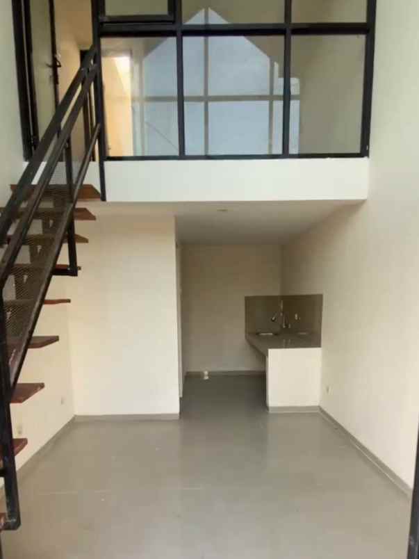 dijual rumah bumi wonorejo