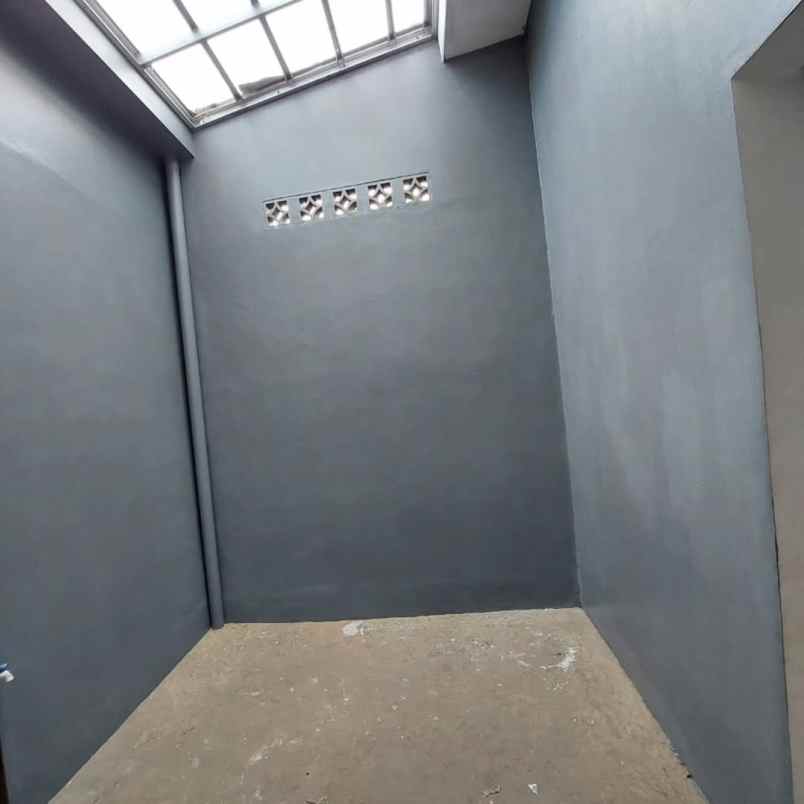 dijual rumah cantik di graha raya bintaro