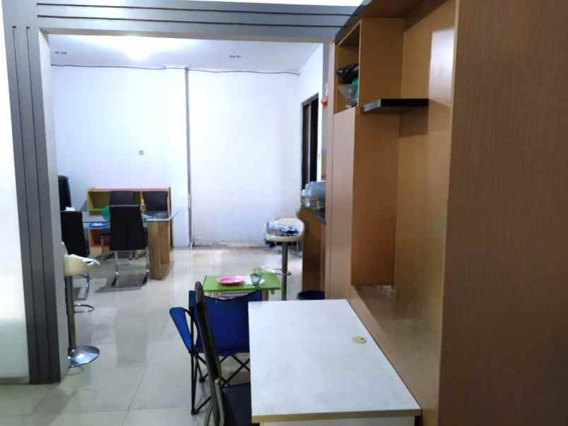 dijual rumah casa jardin cengkareng