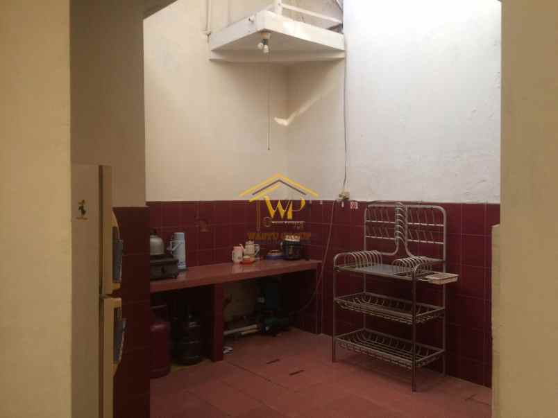 dijual rumah caturtunggal depok sleman