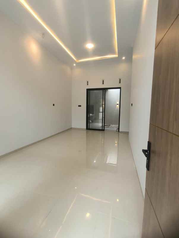 dijual rumah cebongan