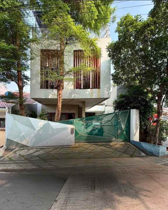 dijual rumah cempaka baru kemayoran