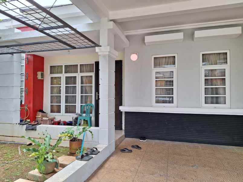 dijual rumah cibubur grand country