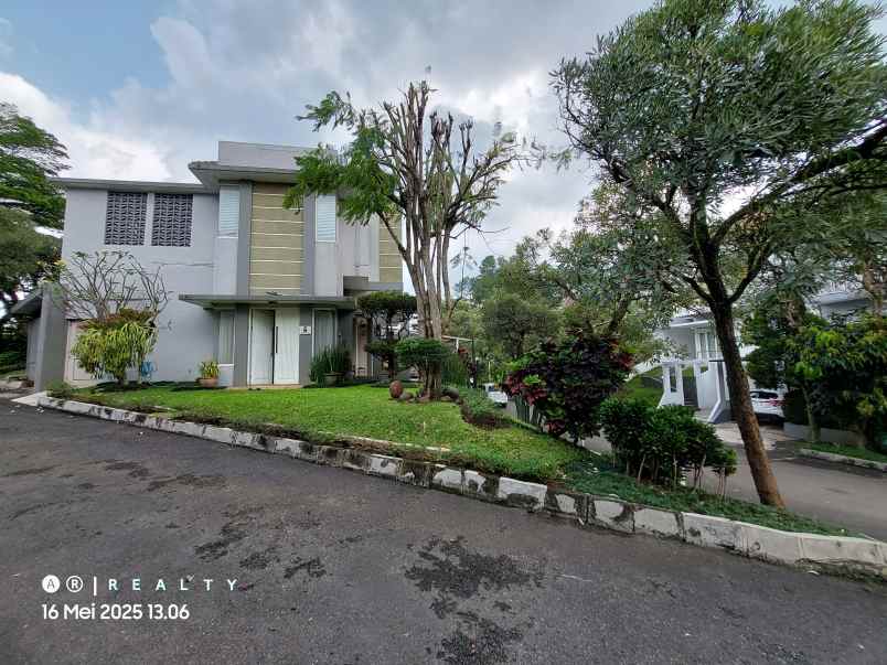 dijual rumah cigadung kota bandung jawa