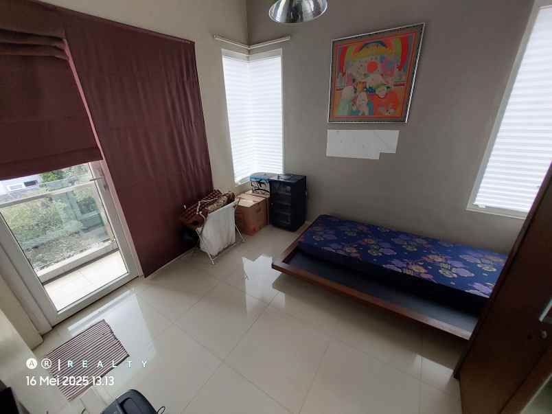 dijual rumah cigadung kota bandung jawa