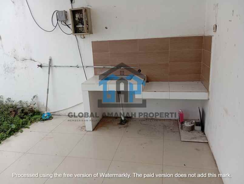 dijual rumah cihanjuang
