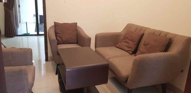 dijual rumah cijawura girang buahbatu