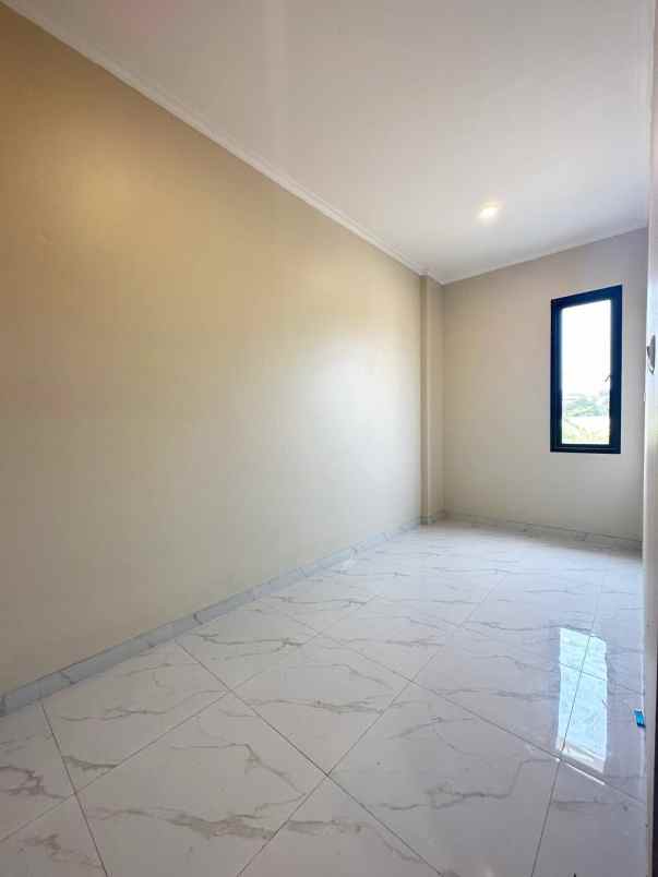 dijual rumah cikunir raya