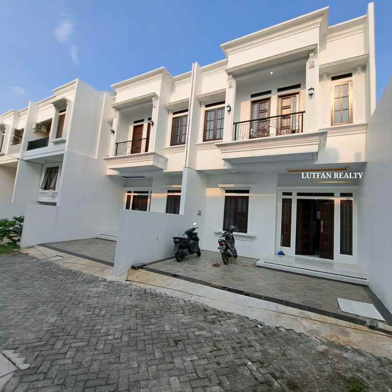 dijual rumah cilandak