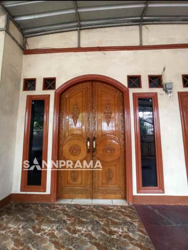 dijual rumah cipedak jagakarsa jakarta