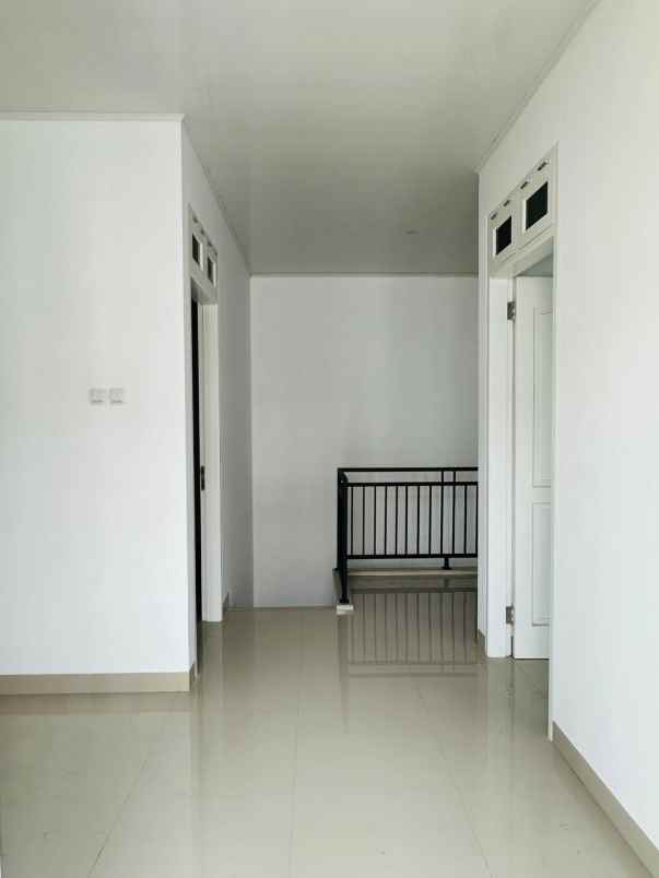 dijual rumah ciputat tangsel