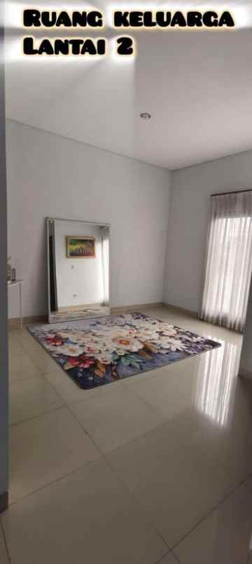 dijual rumah cisaranten kulon