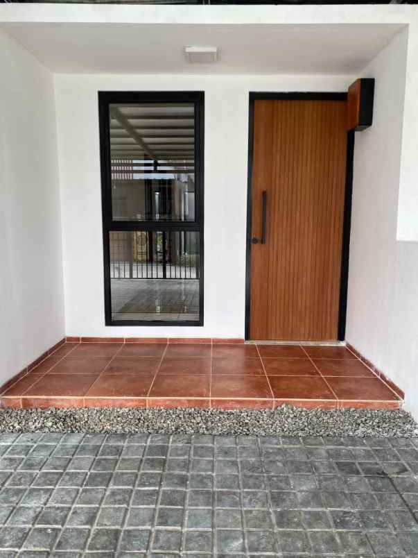 dijual rumah cisaranten kulon