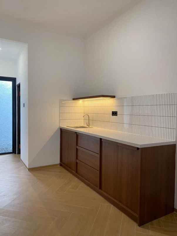 dijual rumah cisaranten kulon