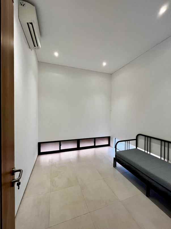 dijual rumah citragran cibubur cbd