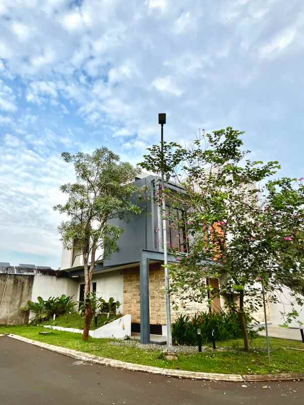 dijual rumah citragran cibubur cbd