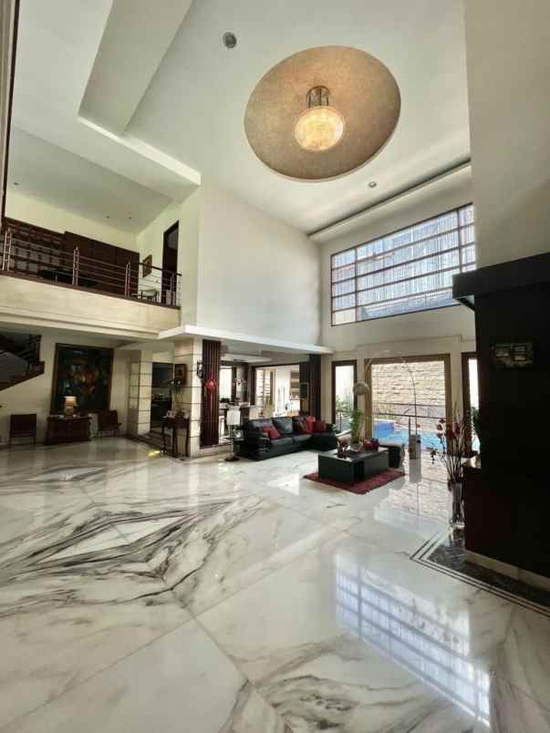 dijual rumah citraland