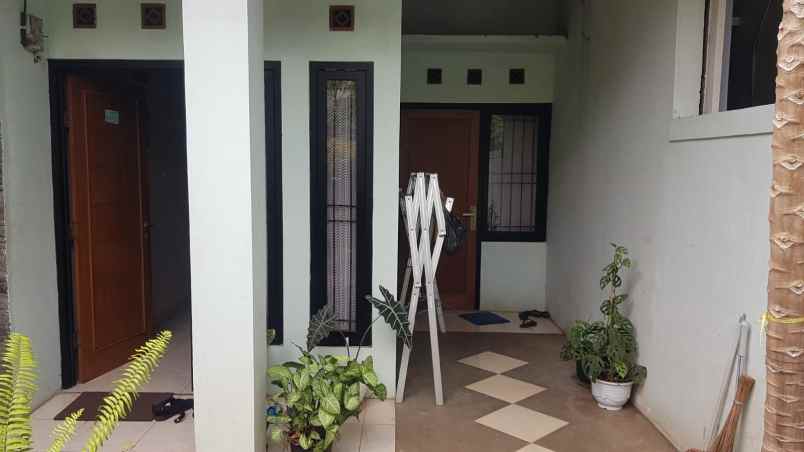 dijual rumah ciwastra