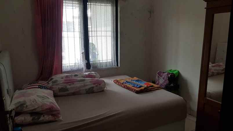 dijual rumah ciwastra