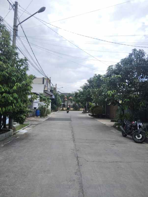 dijual rumah ciwastra