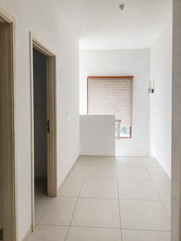 dijual rumah cluster alamanda jgc
