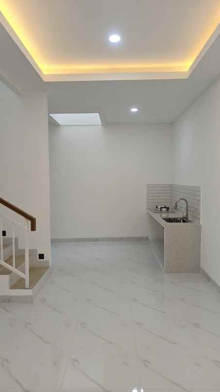 dijual rumah cluster allena padurenan
