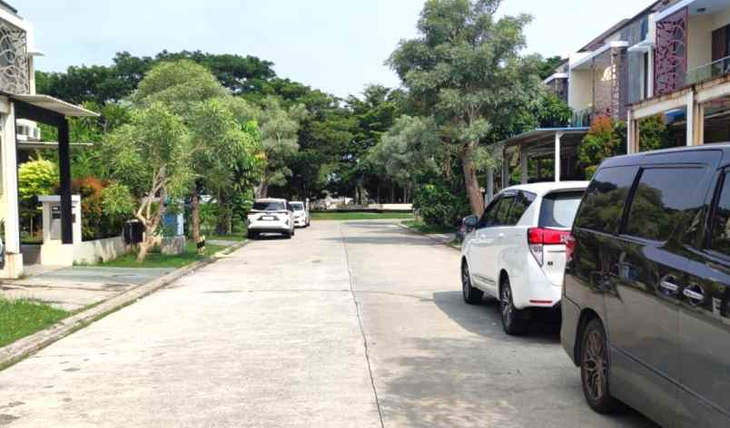 dijual rumah cluster arana kota harapan