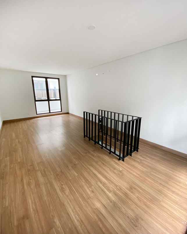 dijual rumah cluster blizfield bsd city