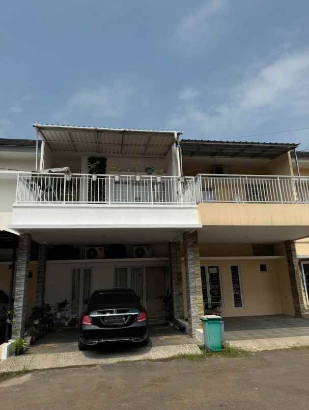 dijual rumah cluster green garden