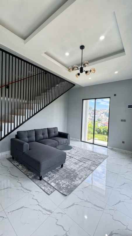 dijual rumah cluster villa tropis dago
