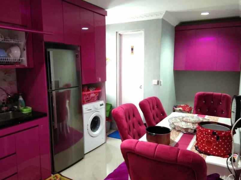 dijual rumah cluster yarra jgc jakarta