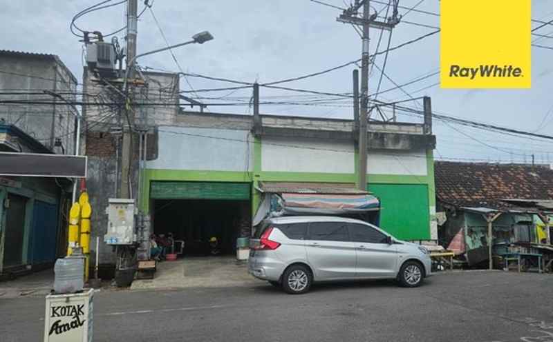 dijual rumah cumpat