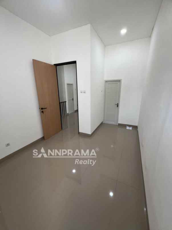 dijual rumah curug pekapuran depok jawa