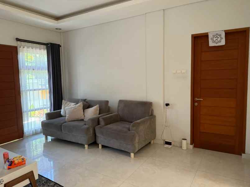 dijual rumah denpasar timur