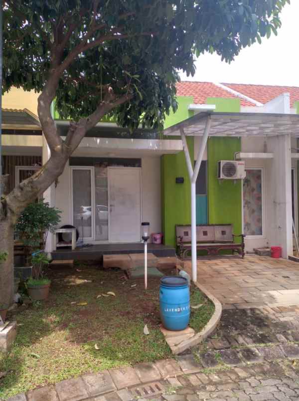 dijual rumah di cluster graha padma semarang