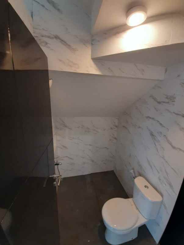 dijual rumah di dalam cluster antapani bandung