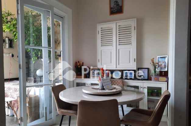 dijual rumah di kemirimuka beji depok jawa barat