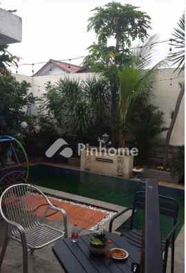 dijual rumah di kemirimuka beji depok jawa barat