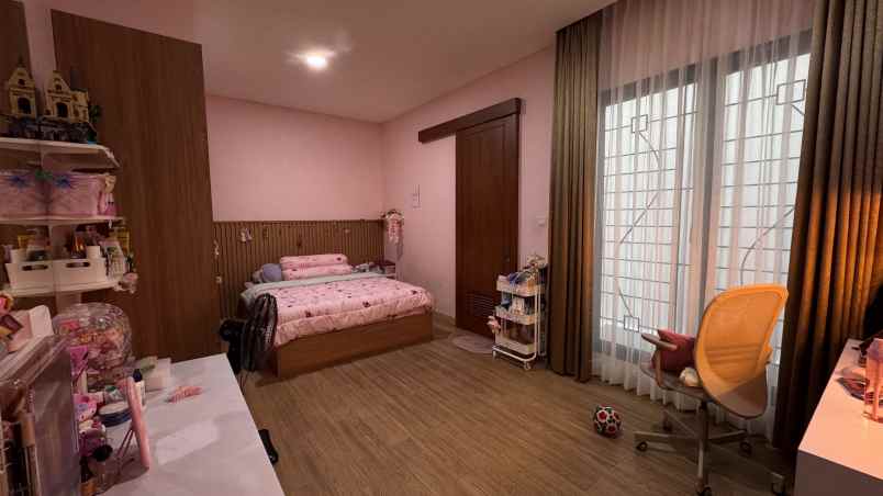 dijual rumah di komplek puri agung lestari beji depok