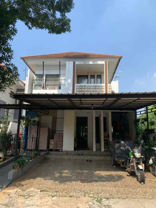 dijual rumah di legenda wisata cibubur