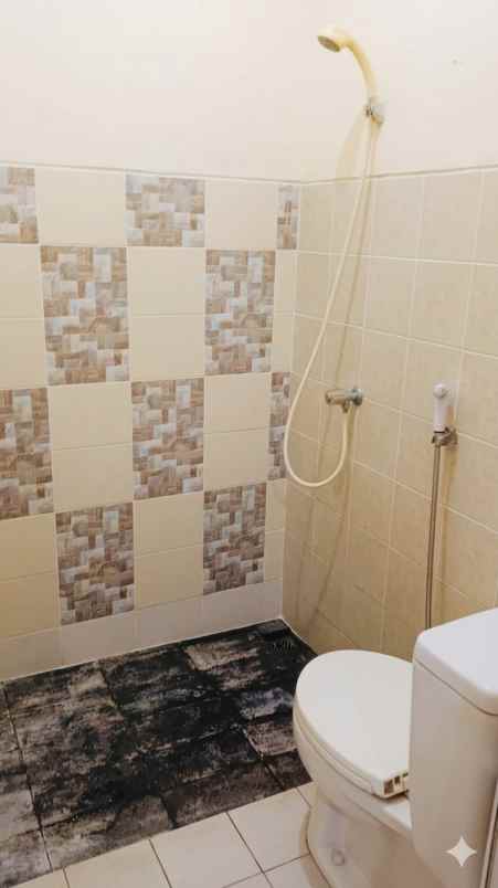 dijual rumah elegan dan asri kotawisata cibubur