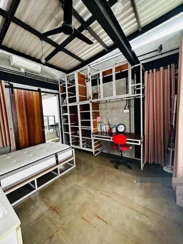 dijual rumah emerald bintaro