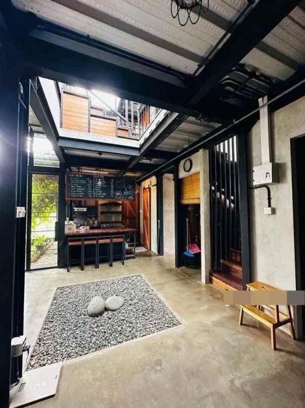 dijual rumah emerald bintaro