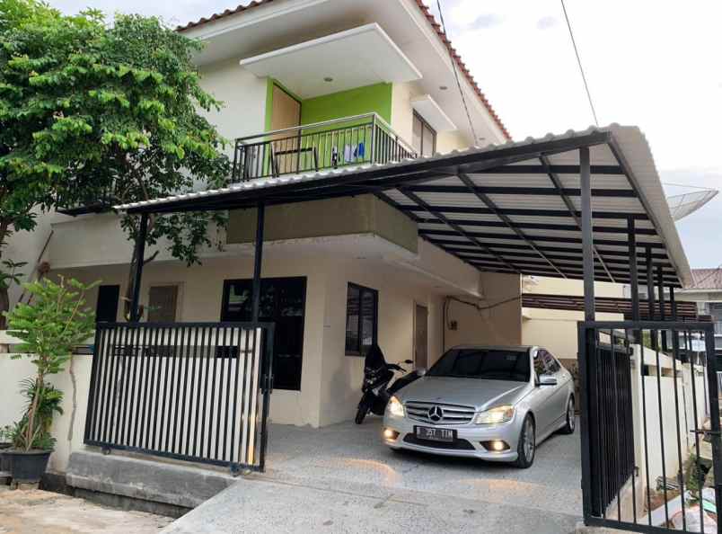 dijual rumah gading griya