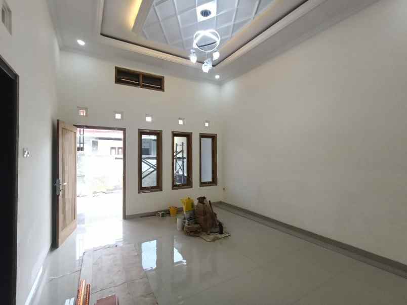 dijual rumah gentan baki sukoharjo